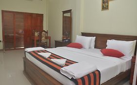 The Max Villa