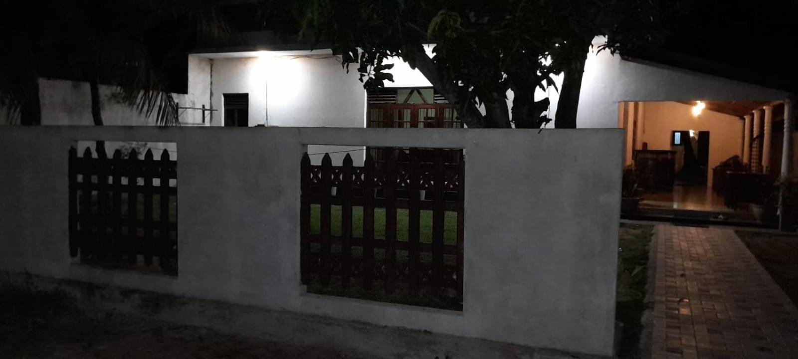 The Max Villa Negombo Buitenkant foto